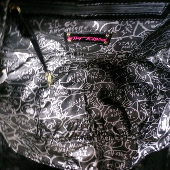 Betsey Johnson Hobo style shoulder bag. Roses on blue background. #1251 - Picture 5 of 9